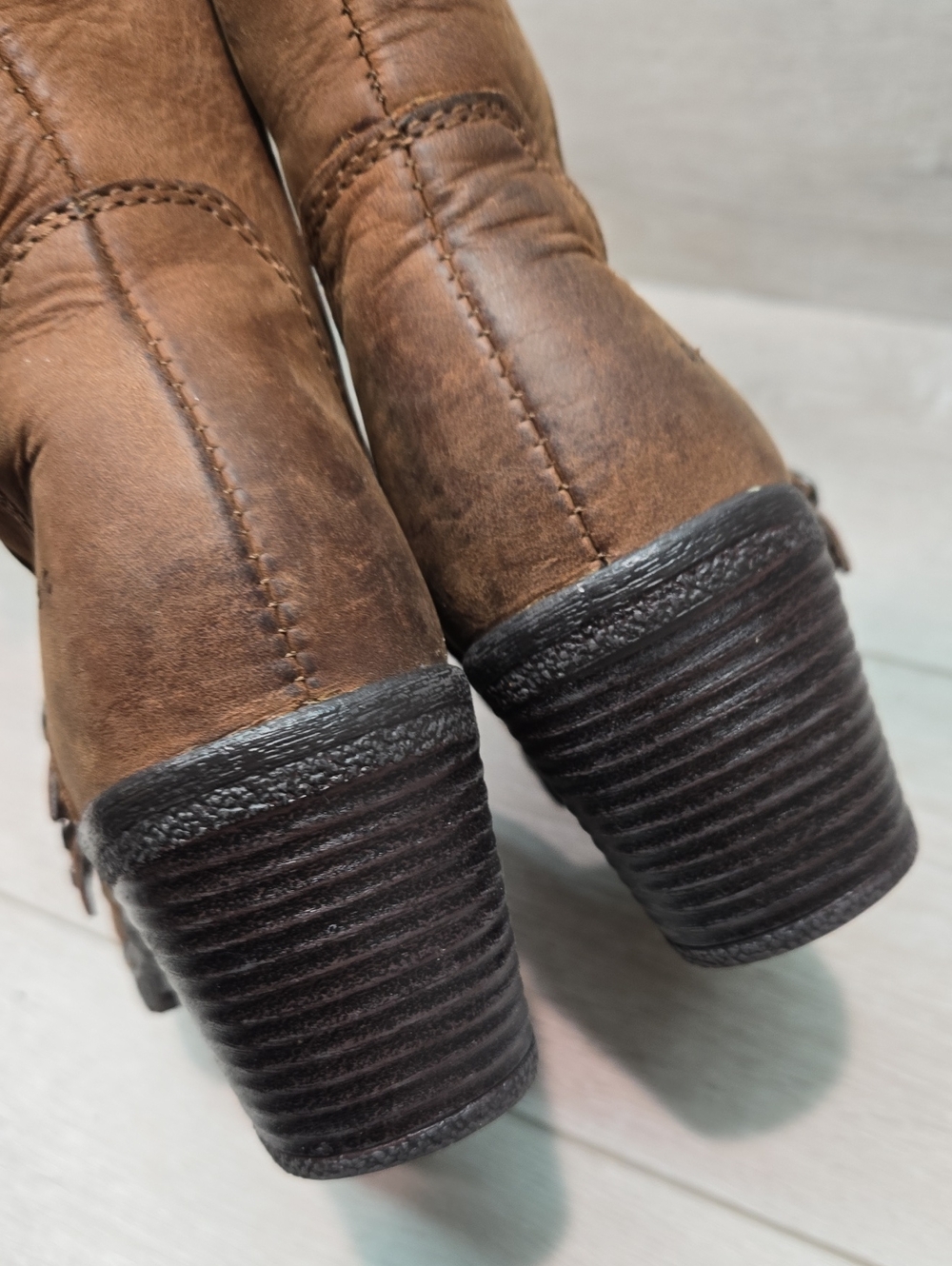 B.O.C. By Born Women's Brown Tall Buckle Leather Upper Heel Boots Shoes Sz 6.5 - Picture 5 of 16